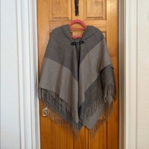 Ann Taylor Fringe Cape Size OS
